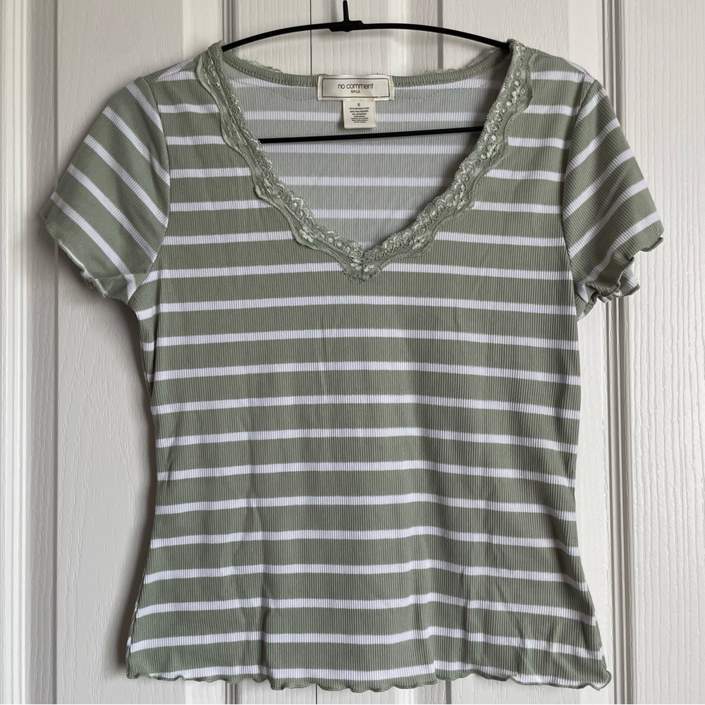 Women’s Sage Green Striped Lace Trim Top | No Comment NY•LA Sz S
